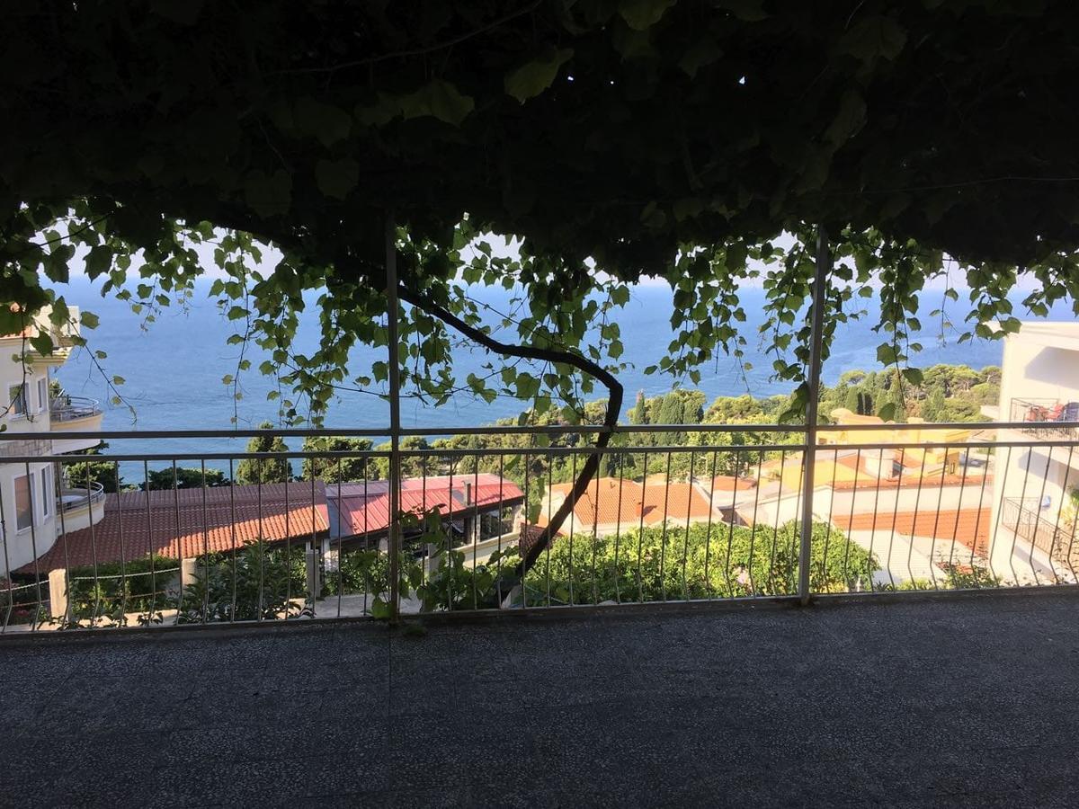 Villa Granada Улцинь Экстерьер фото