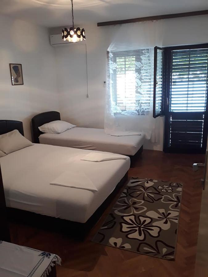 Villa Granada Улцинь Экстерьер фото